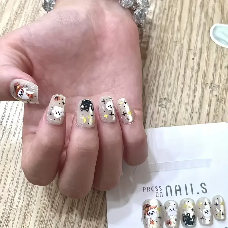 Spooky Kitty Halloween Nails - Image 2