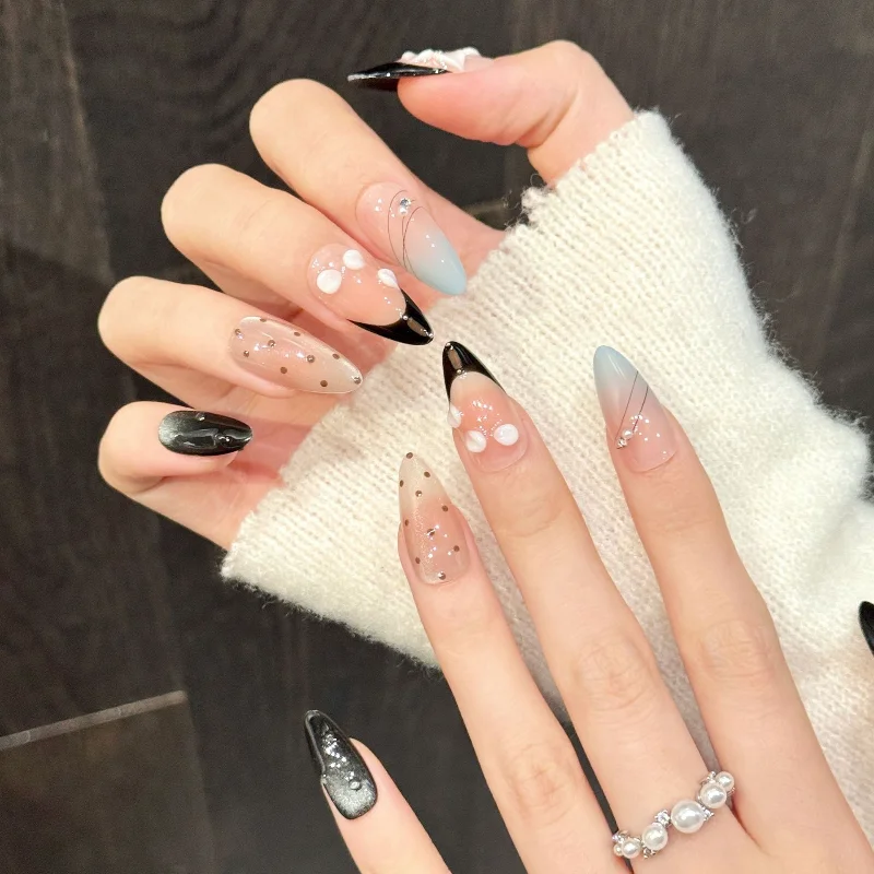 Midnight Garden - Image 2