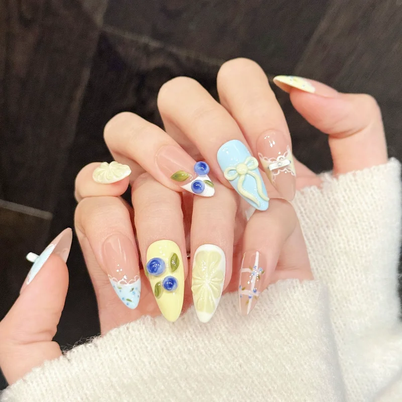 Noir Flora - Image 2